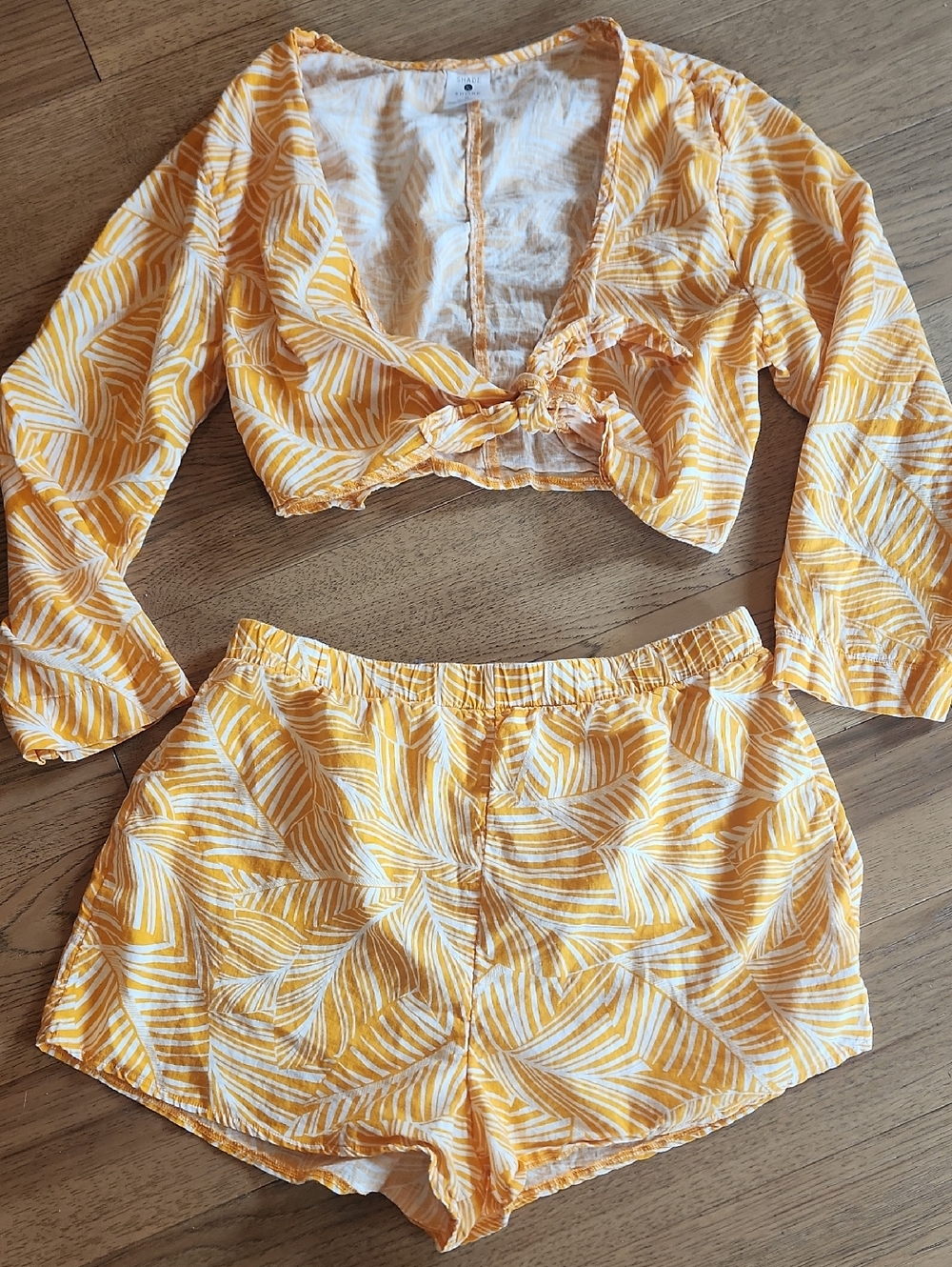 Shade & Shore Yellow Striped Bandeau Bikini Top with Printed Cover-Up Set - Picture 5 of 5
